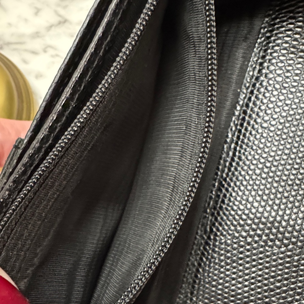 Ferragamo Vera Lizard Leather Long Bifold Wallet - Picture 8 of 11
